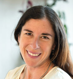 Maria Paula Toledo 